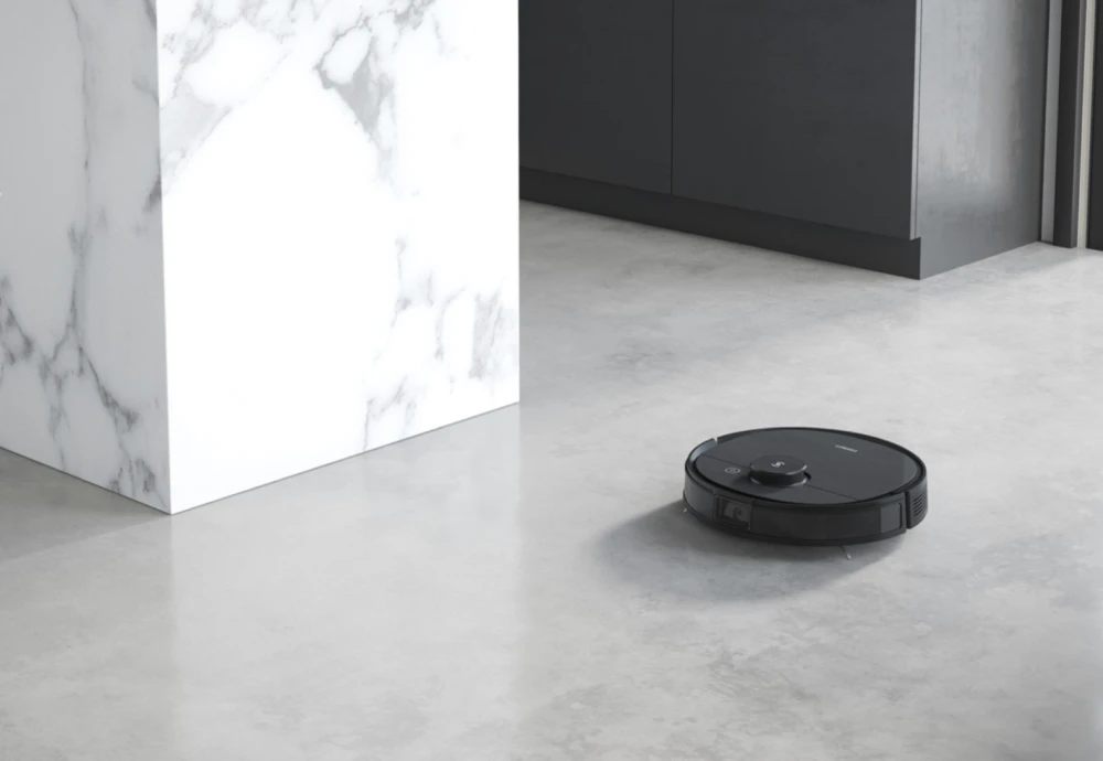 robot vacuum cleaner mopping